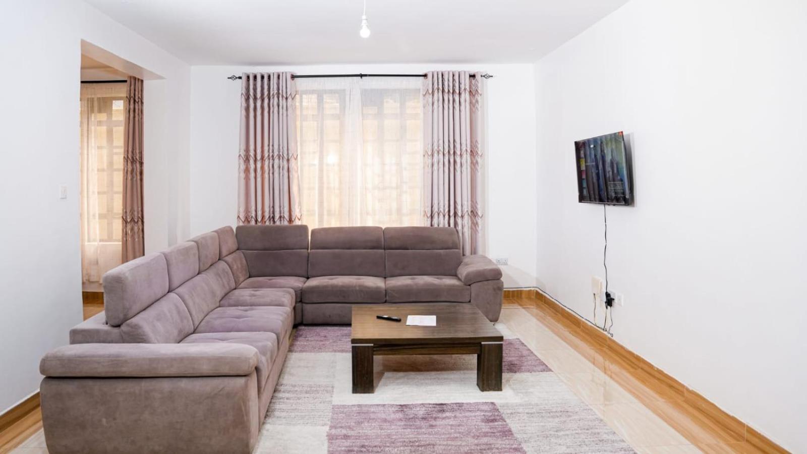 Lake Breeze Apartments Naivasha Εξωτερικό φωτογραφία