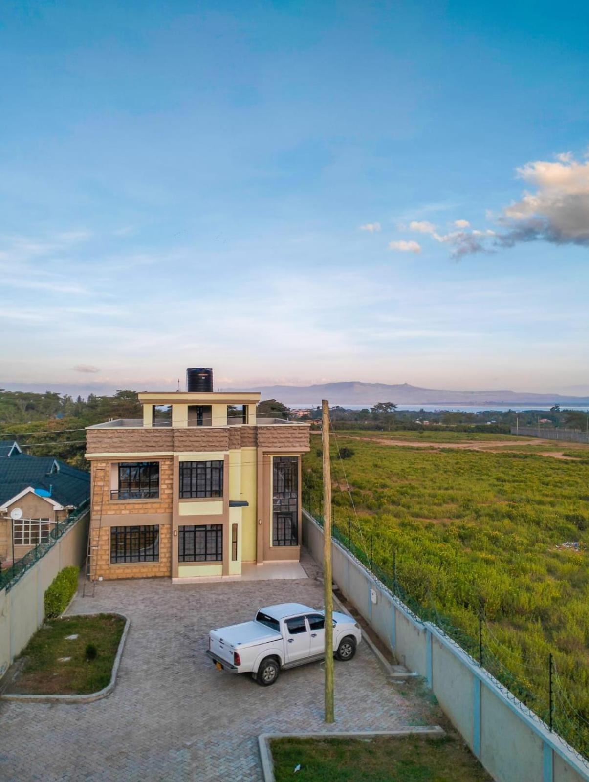 Lake Breeze Apartments Naivasha Εξωτερικό φωτογραφία